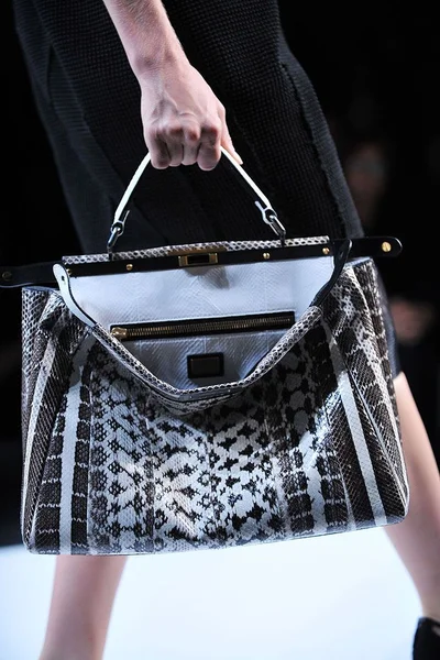 Look 36